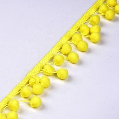 Κίτρινη 3.5cm Pom Pom τσιγγελακιών ενδυμάτων περιποίηση θυσάνων δαντελλών